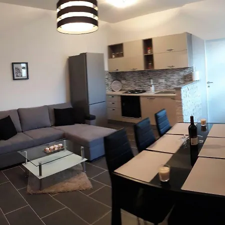 App Lana * Crikvenica