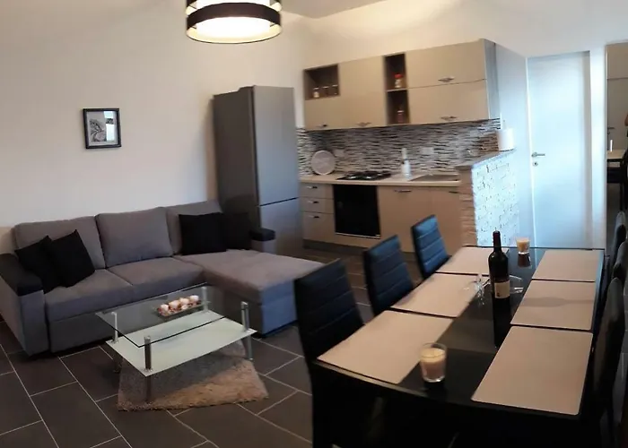 App Lana * Crikvenica